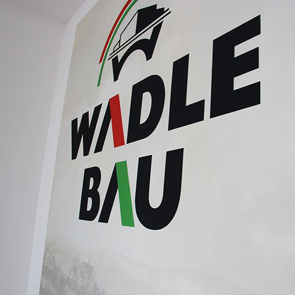 Wandbeschriftung, Logo